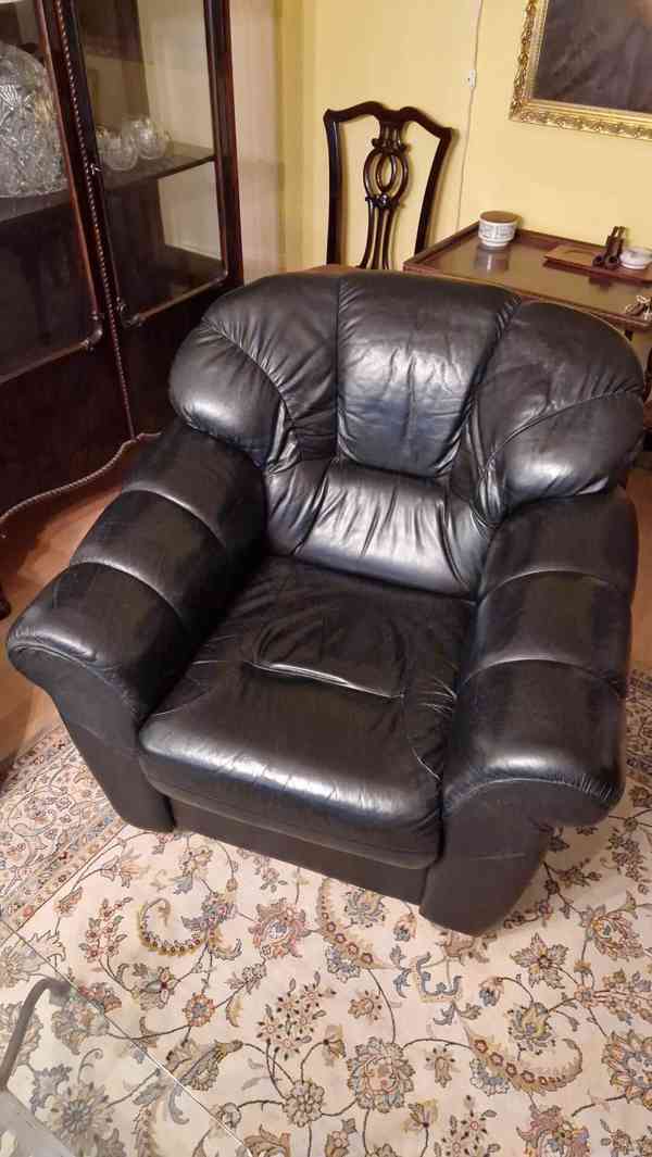 Sedací souprava kožená černá třídílná - foto 5