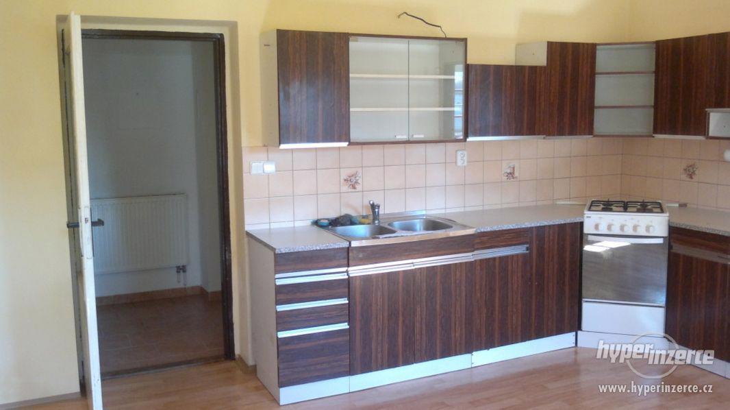 Pronájem bytu 3+kk Turnov - foto 2
