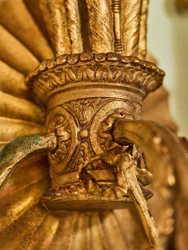 Soubor šesti monumentálních nástěnných aplik na svíčky - foto 10