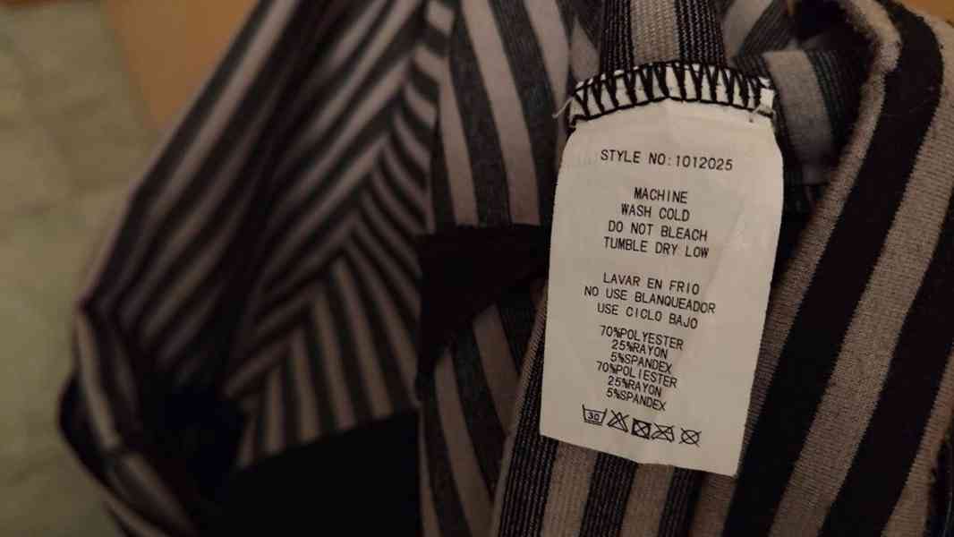 Šaty dámské, slušivé, M - foto 4