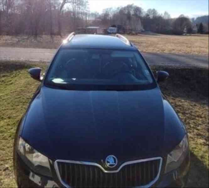Škoda Octavia 1,6 III - foto 1