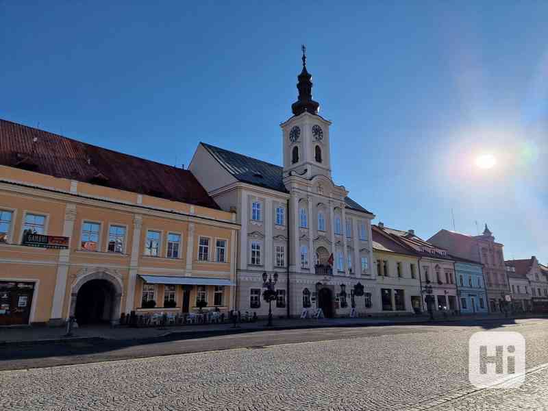 Pozemek pro stavbu rodinného domu na klidném místě v Rokycanech - foto 21