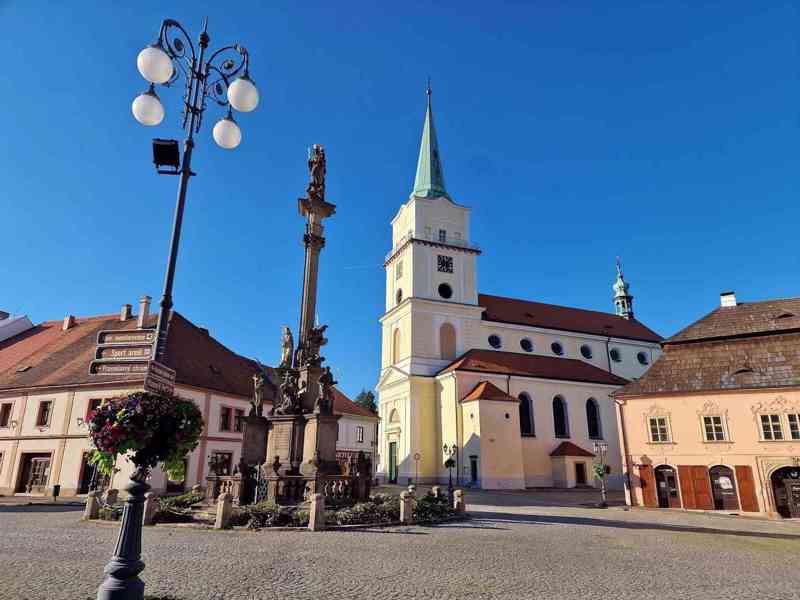 Pozemek pro stavbu rodinného domu na klidném místě v Rokycanech - foto 20