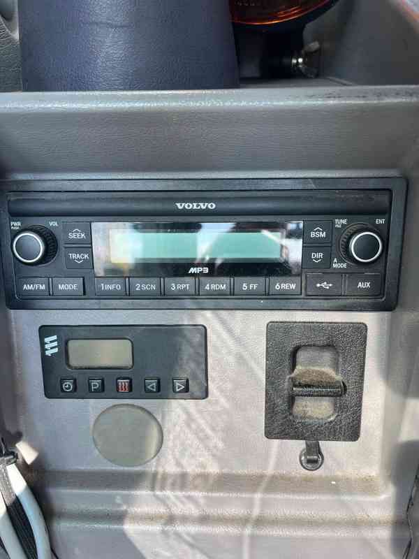 Kolové rypadlo Volvo EW160E (Možnost leasingu) - foto 11