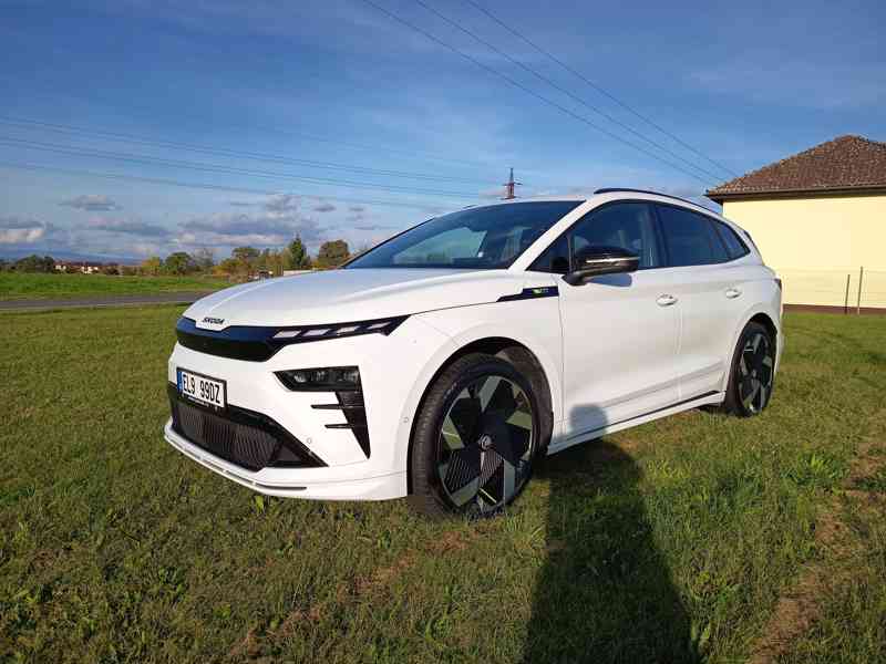 Prodám nový Škoda Enyaq RS  - foto 5