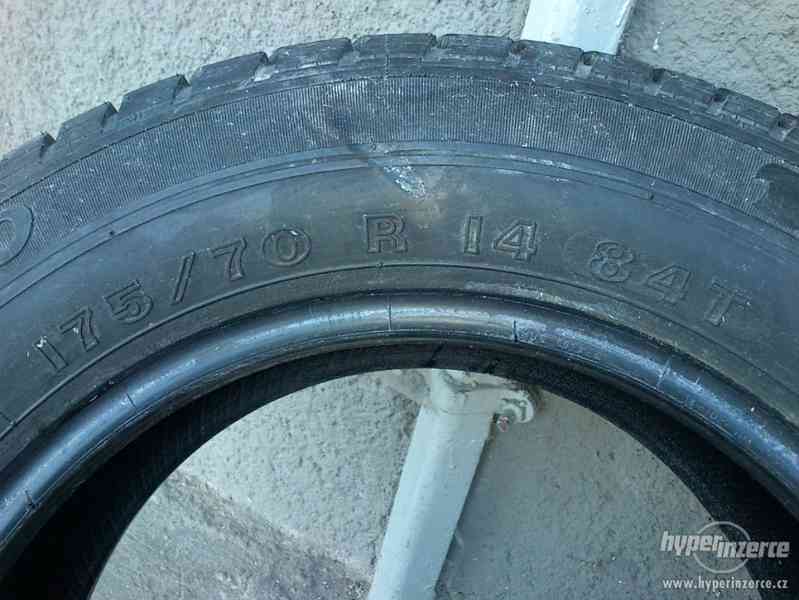 Prodám pneu Firestone 175/70R14 84T - foto 2