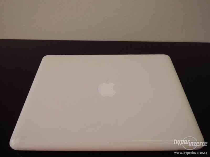 MacBook White 13.3/2.4 Ghz/4GB RAM/ZÁRUKA - foto 2