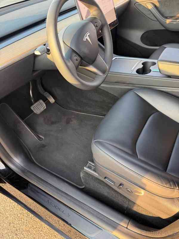 Tesla Model Y - foto 11