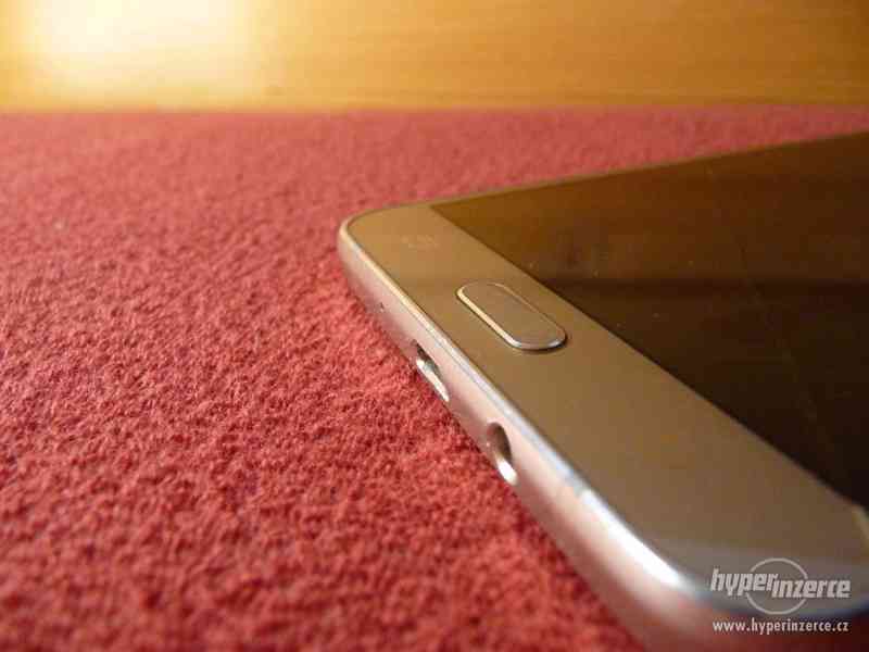 Samsung Galaxy J7 2016 (J710) - Gold - foto 2