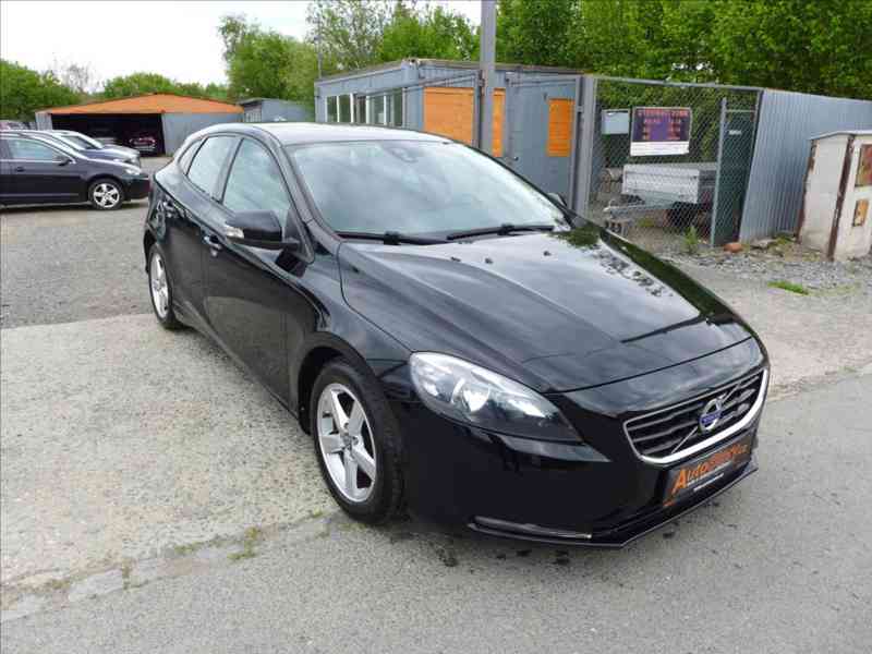 Volvo V40 1,6 D2 DIGI AC KAMERA SERVIS - foto 2