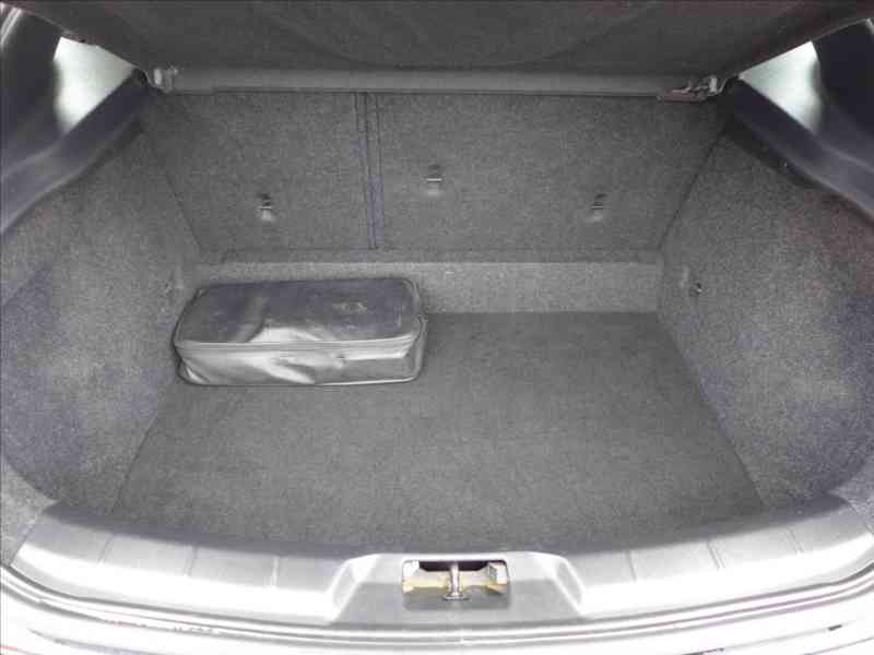 Volvo V40 1,6 D2 DIGI AC KAMERA SERVIS - foto 8