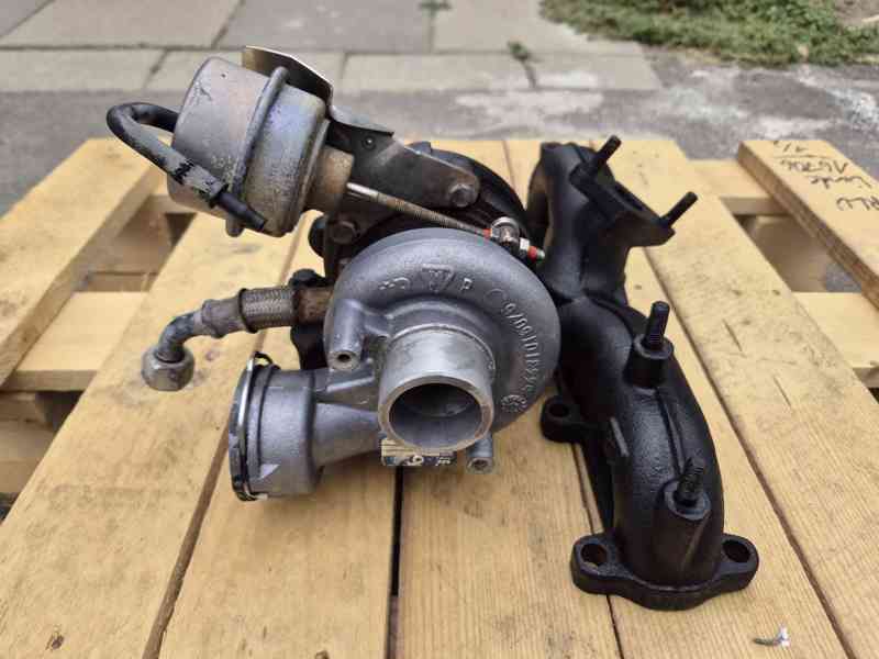 Turbo 1.9 TDI 038 253 016 N - foto 1