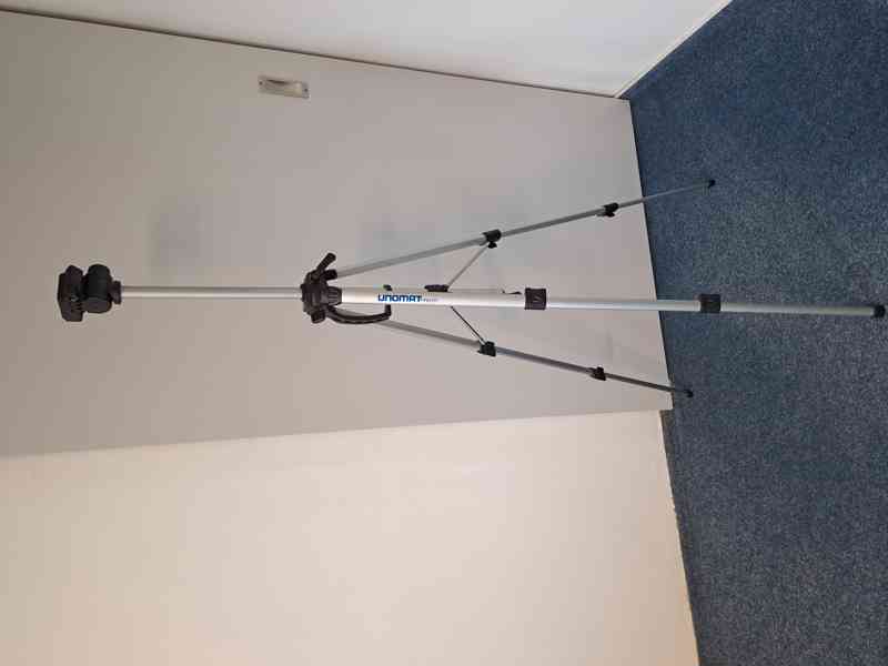 Hliníkový kompaktní univerzální stativ - foto 2