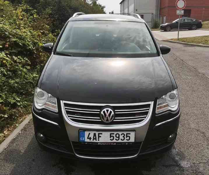 Volkswagen Touran 1,4 TSI, 103 kW - foto 4