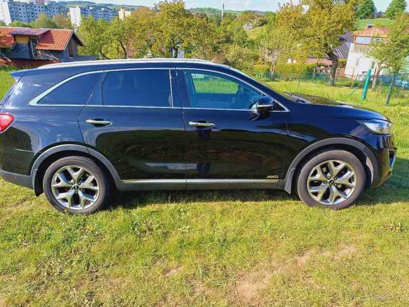 Kia Sorento 2,2 crdi; 7 míst - foto 12