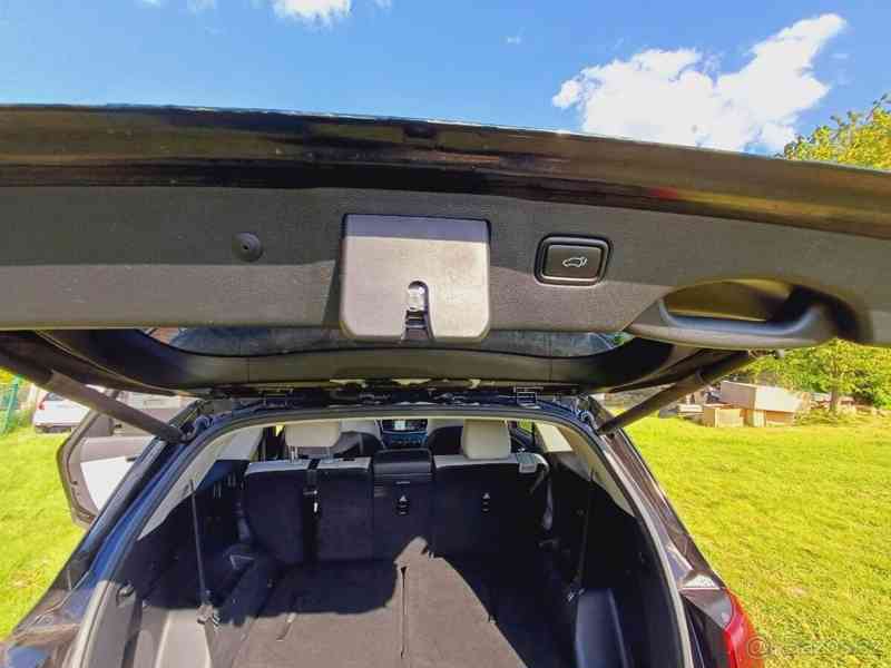 Kia Sorento 2,2 crdi; 7 míst - foto 7