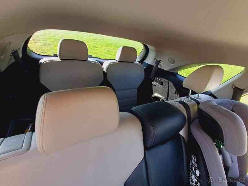 Kia Sorento 2,2 crdi; 7 míst - foto 6