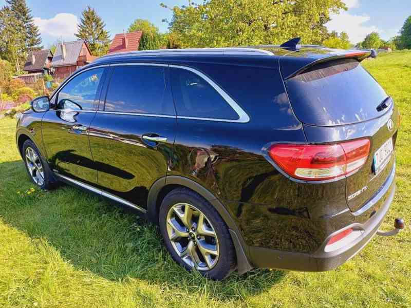 Kia Sorento 2,2 crdi; 7 míst - foto 14