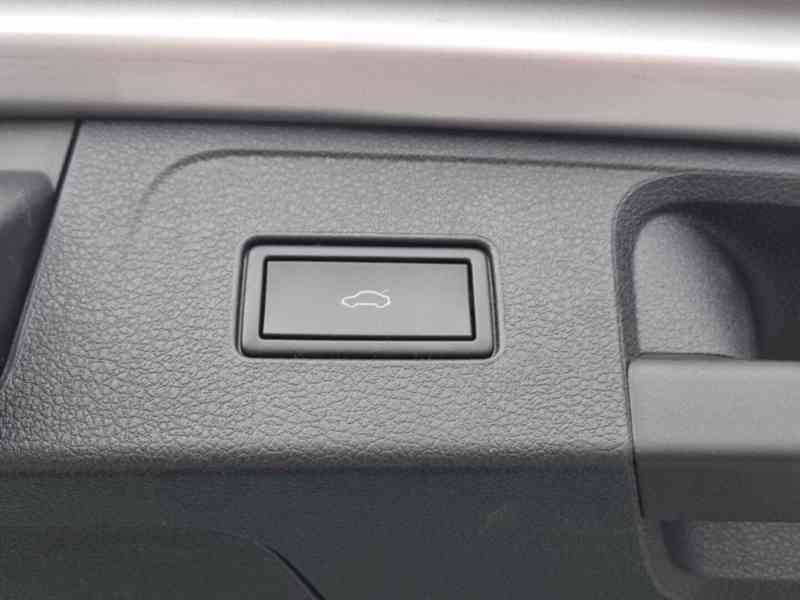 2019 Volkswagen Passat 1.6 TDI Highline - foto 19