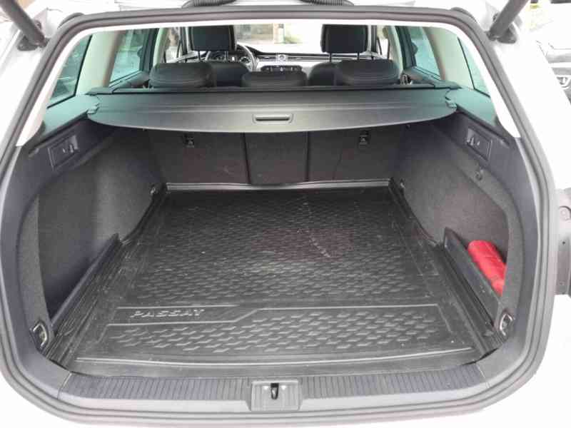 2019 Volkswagen Passat 1.6 TDI Highline - foto 11