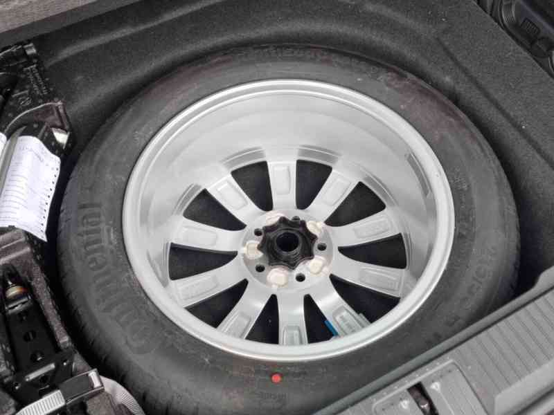 2019 Volkswagen Passat 1.6 TDI Highline - foto 12