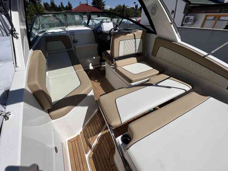 BAYLINER Ciera 8 + MERCRUISER 6.2l V8 MPI 350ps DTS BRAVO II - foto 6