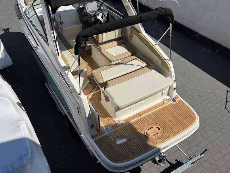 BAYLINER Ciera 8 + MERCRUISER 6.2l V8 MPI 350ps DTS BRAVO II - foto 21