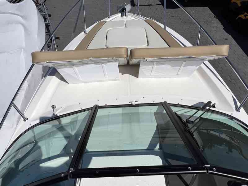 BAYLINER Ciera 8 + MERCRUISER 6.2l V8 MPI 350ps DTS BRAVO II - foto 27