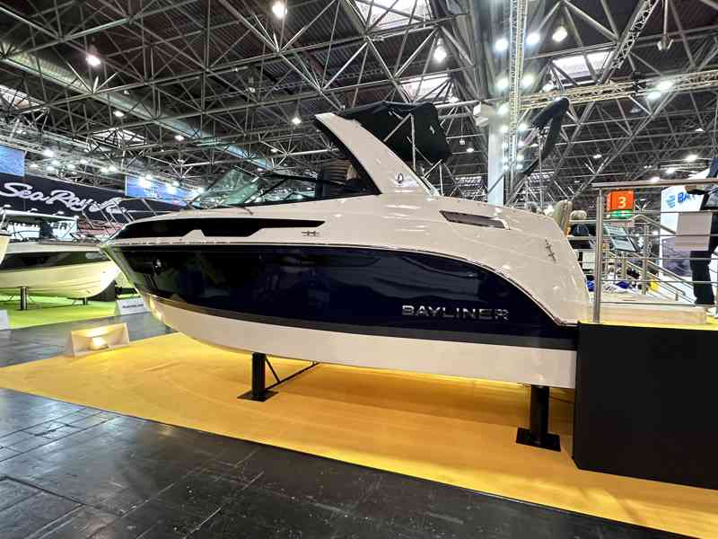 BAYLINER Ciera 8 + MERCRUISER 6.2l V8 MPI 350ps DTS BRAVO II - foto 2