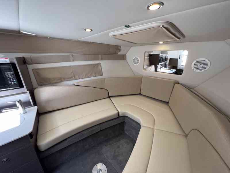 BAYLINER Ciera 8 + MERCRUISER 6.2l V8 MPI 350ps DTS BRAVO II - foto 31