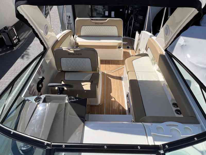 BAYLINER Ciera 8 + MERCRUISER 6.2l V8 MPI 350ps DTS BRAVO II - foto 26
