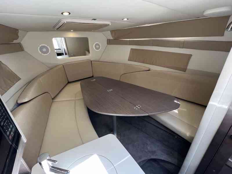 BAYLINER Ciera 8 + MERCRUISER 6.2l V8 MPI 350ps DTS BRAVO II - foto 36