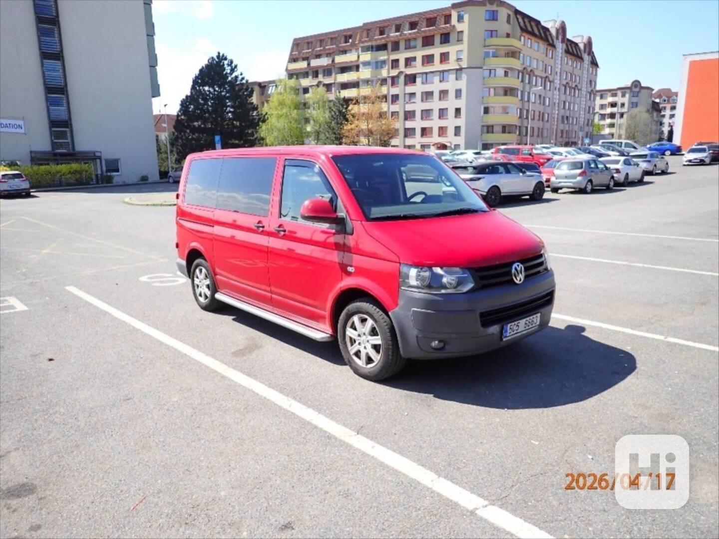 Volkswagen Transporter 2,0   T5 TDI - foto 1