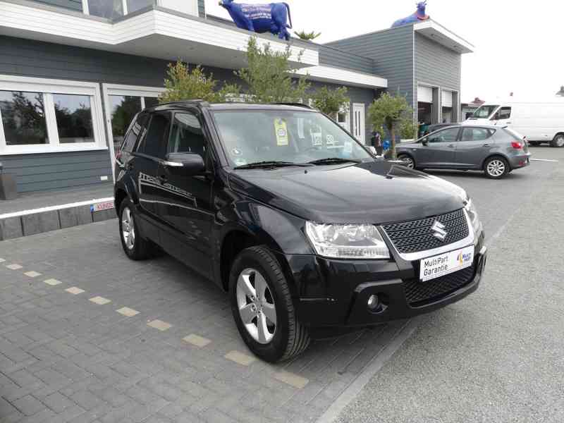 Suzuki Grand Vitara 2,4i Club benzín 124kw - foto 1