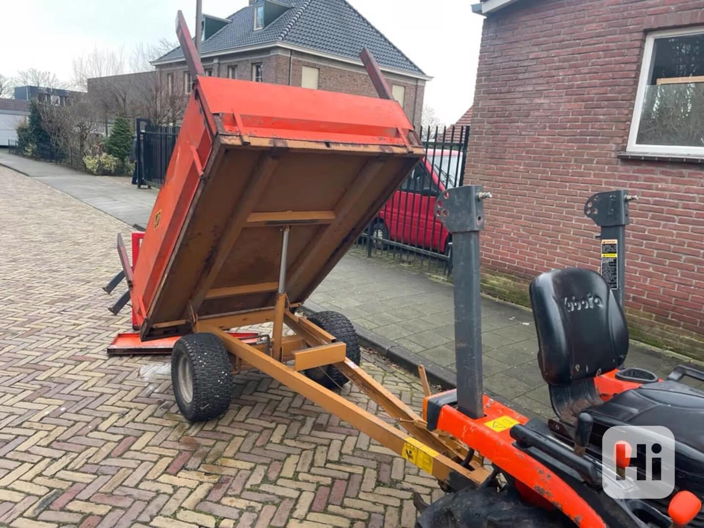 Traktor kubota - foto 1
