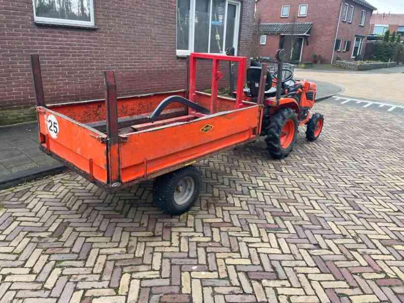 Traktor kubota - foto 12