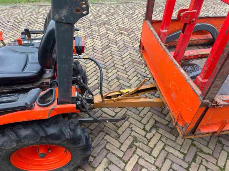 Traktor kubota - foto 8