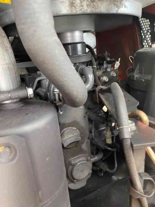 Traktor kubota - foto 9