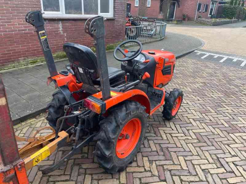Traktor kubota - foto 14