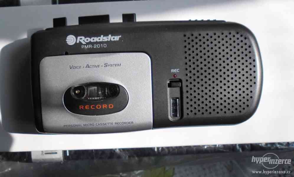 Nový diktafon Roadstar + kazeta a sluchátka