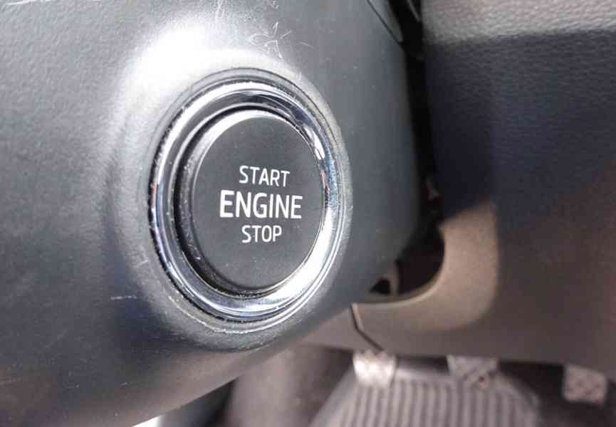 Škoda Fabia 1.2 TSI Combi r.v.2015 (66 KW) serviska - foto 13