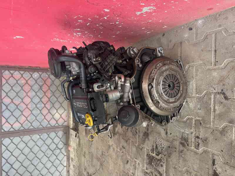 Motor Opel Corsa C 1,0i 12V Z10XE 43KW kompletní - foto 3