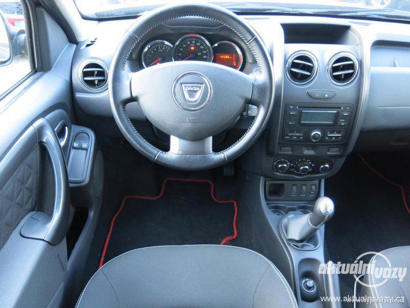 Dacia Duster 1.6, benzín, RV 2014 - foto 6