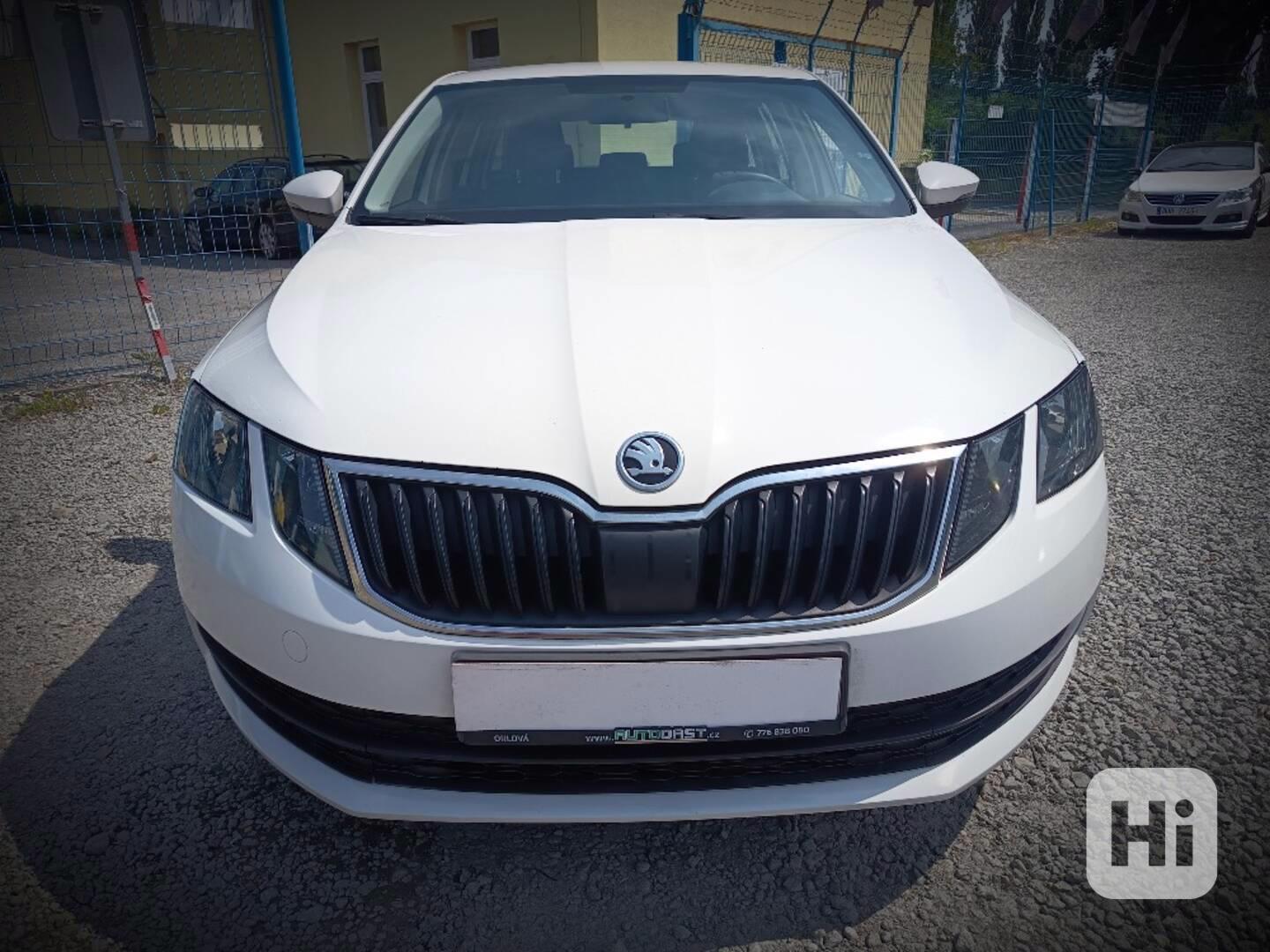 ŠKODA Octavia Combi lll 1,6TDI Ambition ČR - foto 1