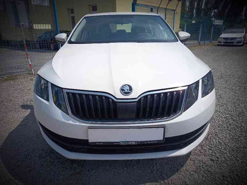 ŠKODA Octavia Combi lll 1,6TDI Ambition ČR - foto 1