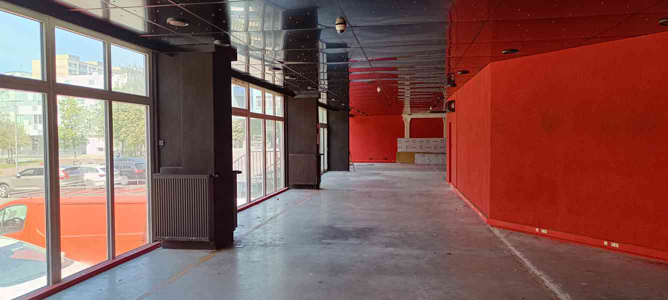 Showroom 295 m2 - Praha 8 , Troja - foto 3