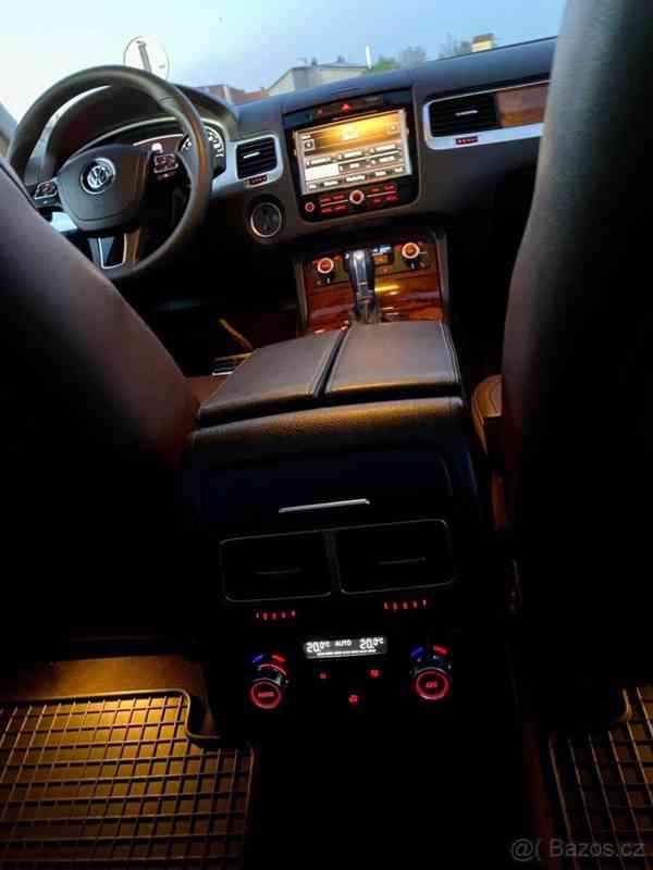 Volkswagen Touareg 4,2   tdi V8 - Koupeno ČR - foto 10