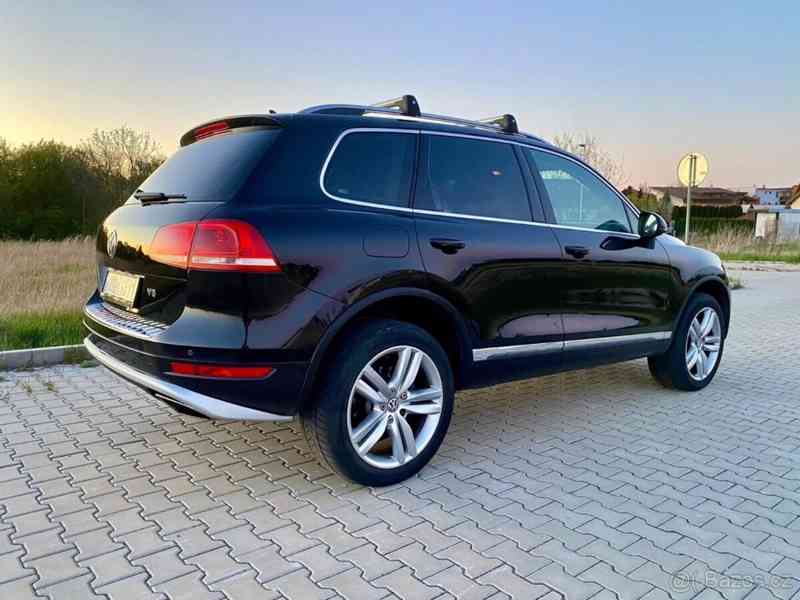 Volkswagen Touareg 4,2   tdi V8 - Koupeno ČR - foto 4