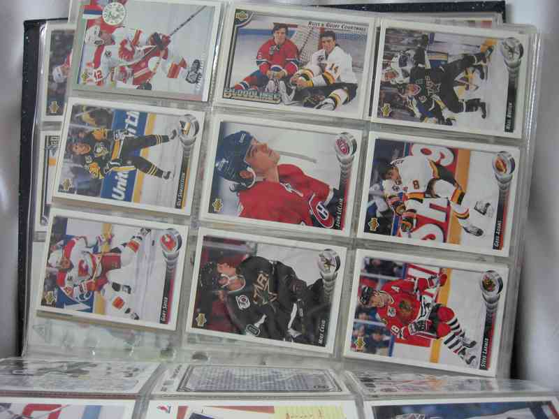 Hokejové kartičky - foto 23