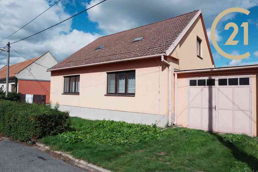 Prodej rodinného domu s garáží a zahradou, Valtice, pozemek 716 m2 - foto 15